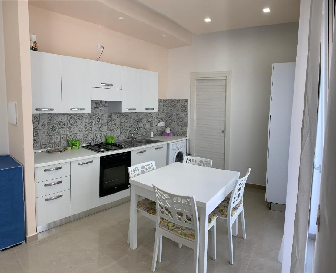 מאיורי Casa Ester E Antonella מראה חיצוני תמונה